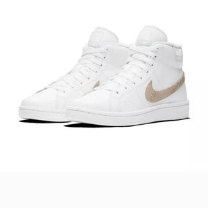 Nike Sneakers Womens 7 White Snakeskin Swoosh Court Royale 2